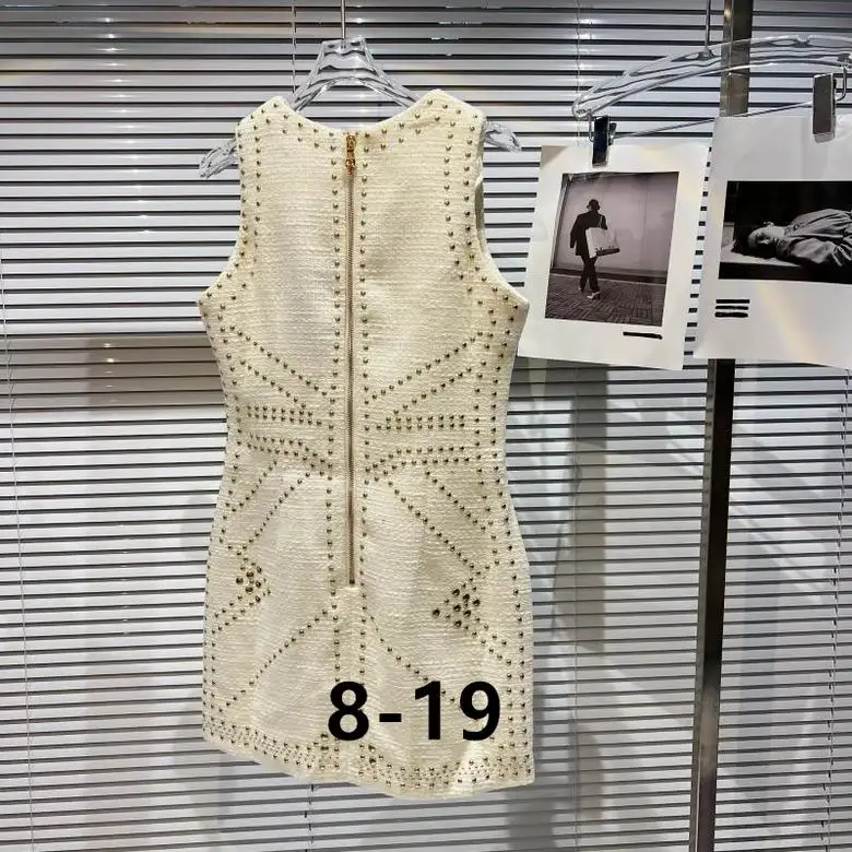 Balmain S-XL  (63)